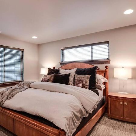 Luxury Townhome On The Park With Bridger Mtn Views Bozeman Extérieur photo